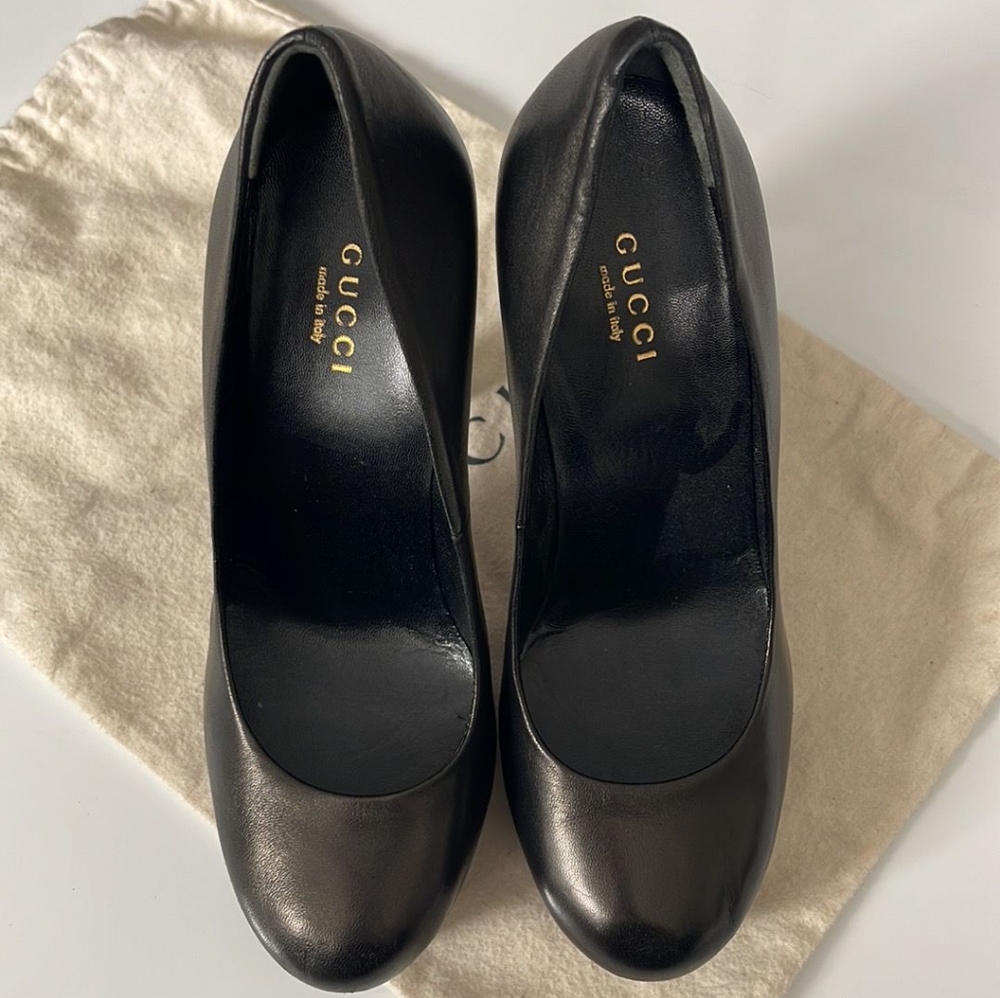 Gucci shoes